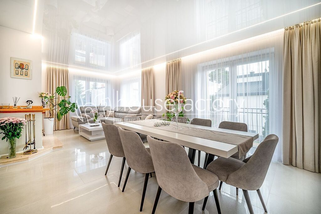 dom wolnostojący, 6 pokoi Koluszki. Zdjęcie 8