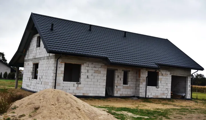dom wolnostojący, 4 pokoje Sękowo