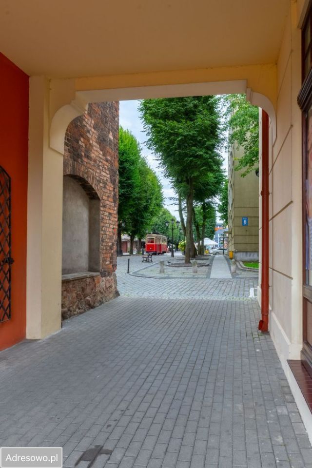 Lokal Słupsk, pl. Zwycięstwa. Zdjęcie 2