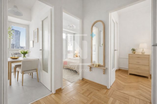 Mieszkanie 3-pokojowe Warszawa Śródmieście, ul. Pereca. Zdjęcie 1