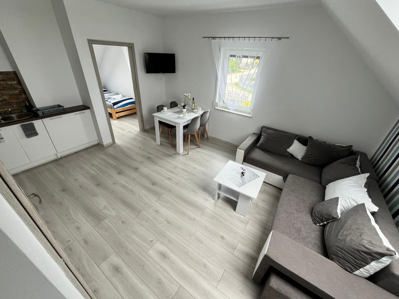 dom wolnostojący, 6 pokoi Międzywodzie. Zdjęcie 13