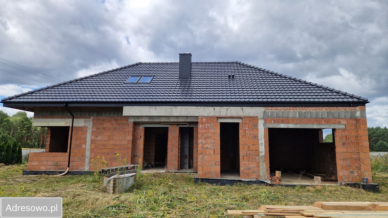 dom wolnostojący, 4 pokoje Kuźniki. Zdjęcie 16