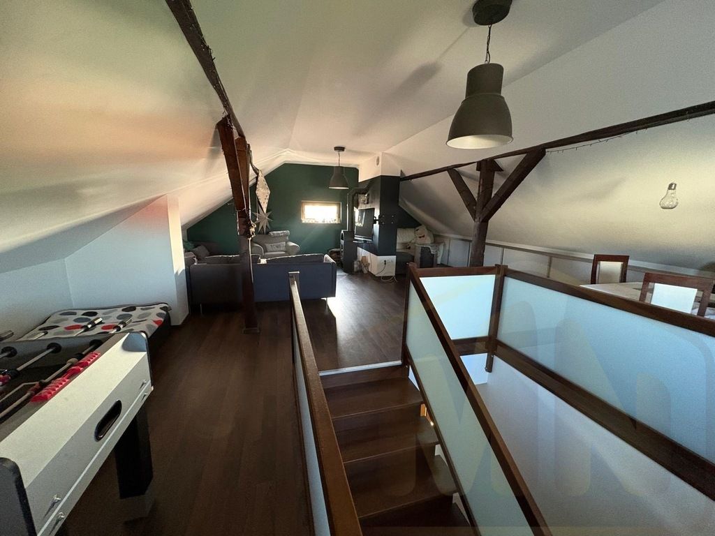 dom wolnostojący, 6 pokoi Poświętno. Zdjęcie 16