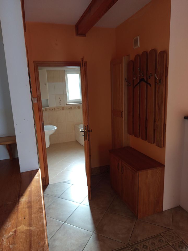 dom wolnostojący, 4 pokoje Płozy. Zdjęcie 14