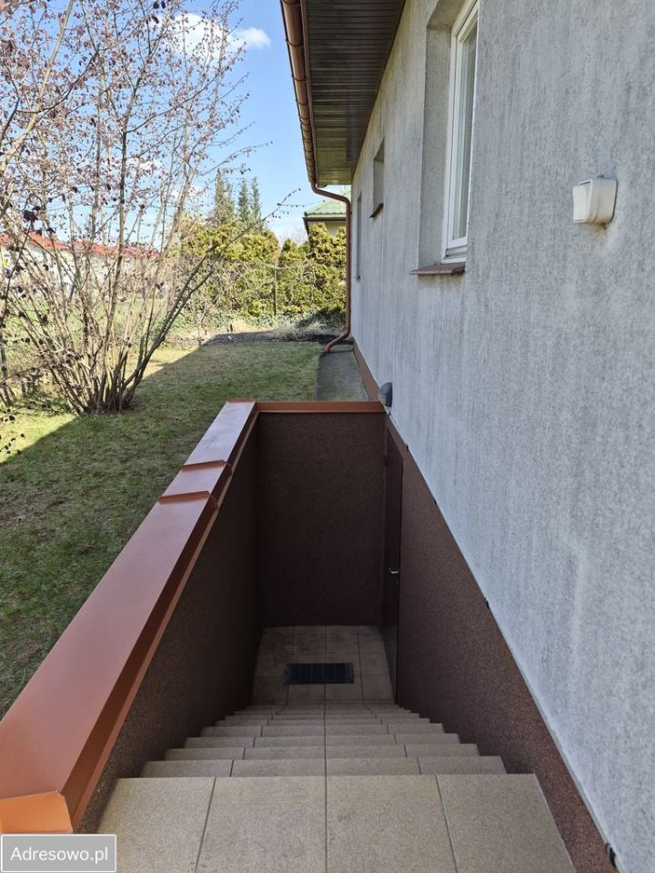 dom wolnostojący, 3 pokoje Łomianki Dolne, ul. Wspólna. Zdjęcie 4