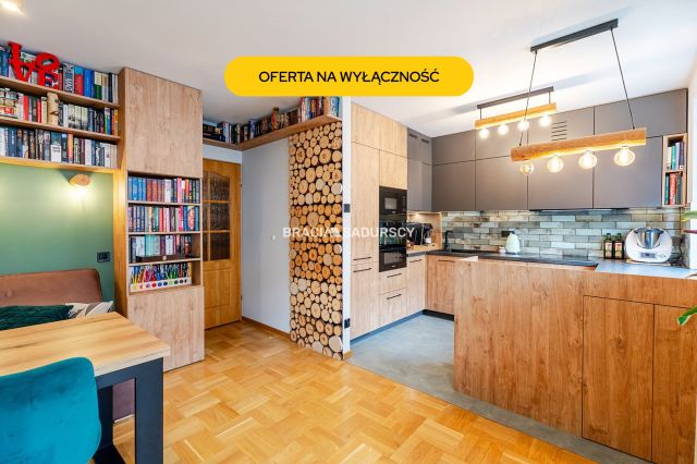Mieszkanie 3-pokojowe Kraków Dębniki, ul. Chmieleniec. Zdjęcie 1