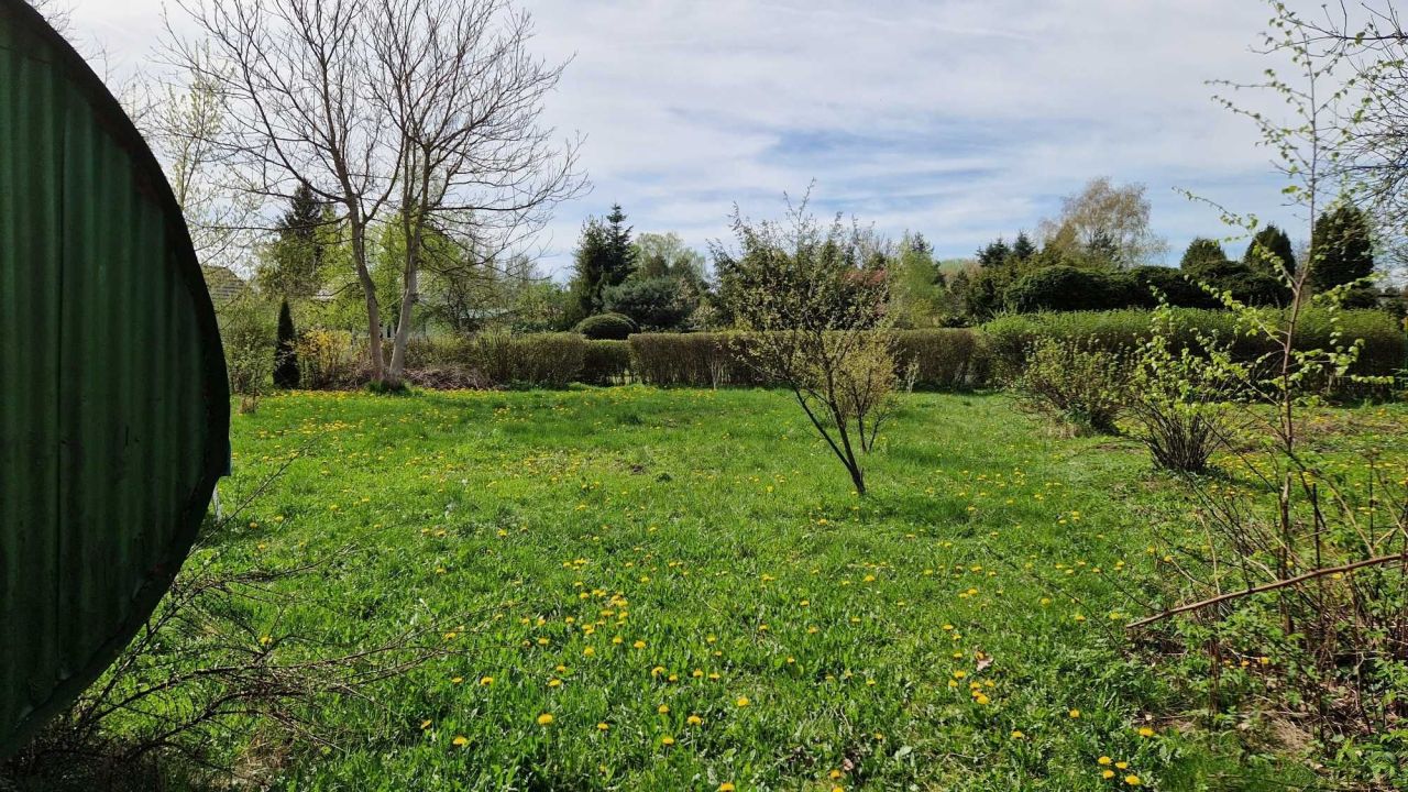 Działka rod Modlnica