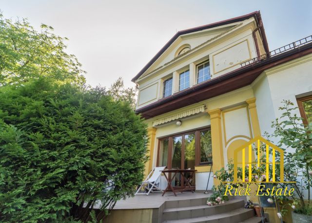 dom wolnostojący, 8 pokoi Bielsko-Biała, ul. Tenisowa. Zdjęcie 1