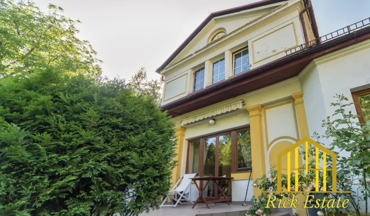 dom wolnostojący, 8 pokoi Bielsko-Biała, ul. Tenisowa