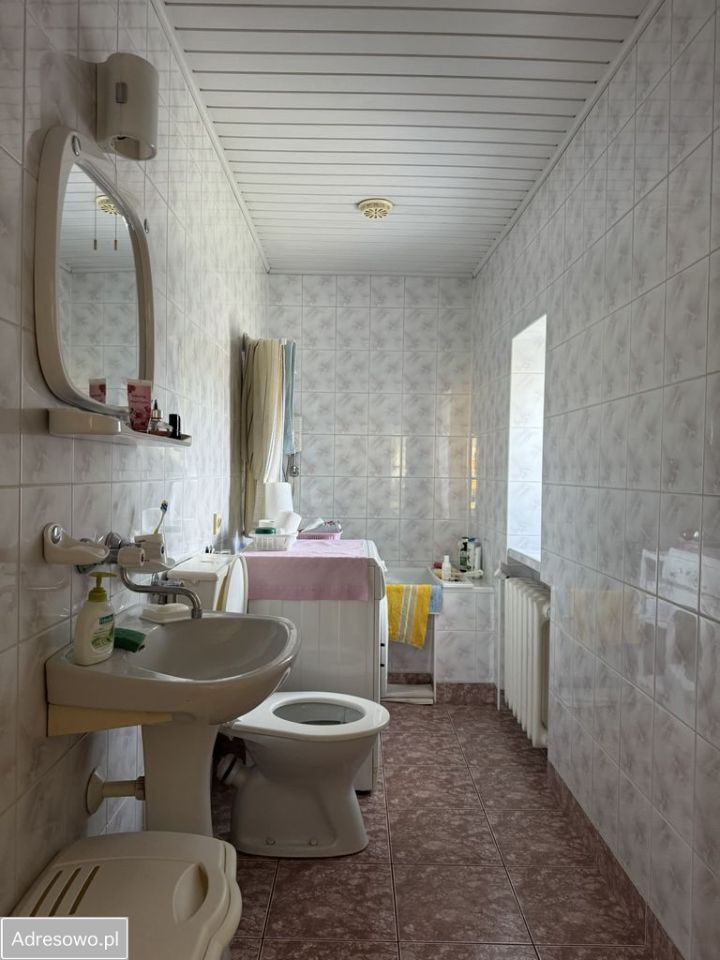 dom wolnostojący, 4 pokoje Nieznamierowice. Zdjęcie 13