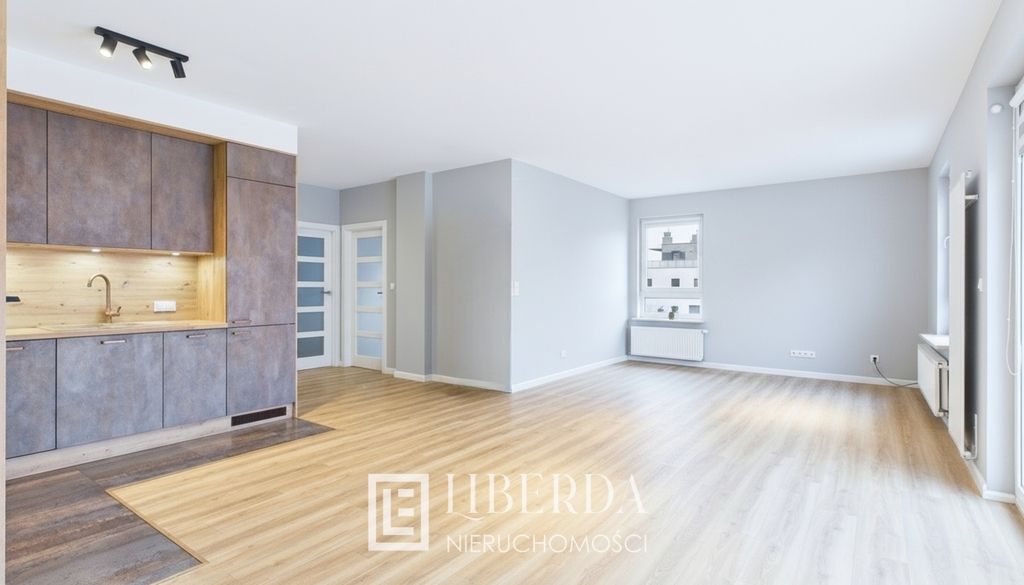 Mieszkanie 3-pokojowe Warszawa Mokotów, ul. Santocka. Zdjęcie 1