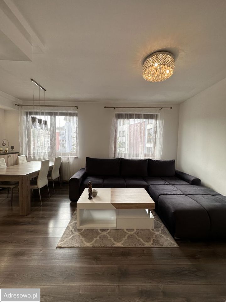 Mieszkanie 3-pokojowe Jelenia Góra Centrum, ul. 1 Maja. Zdjęcie 6