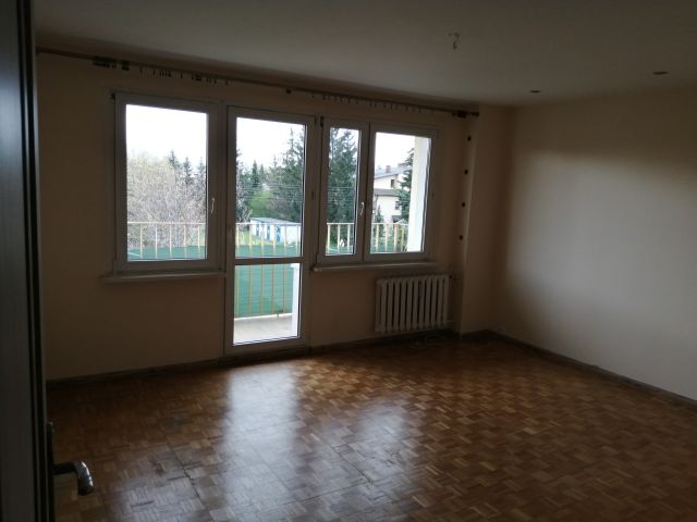 Mieszkanie 3-pokojowe Skierniewice Centrum, Sobieskiego. Zdjęcie 1