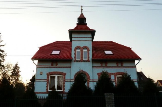 dom wolnostojący, 6 pokoi Oborniki Śląskie Centrum. Zdjęcie 1