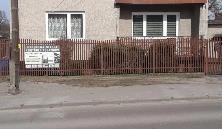 dom wolnostojący, 6 pokoi Radomsko Centrum, Prym. Wyszyńskiego