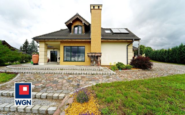 dom wolnostojący, 7 pokoi Komorowo Żuławskie. Zdjęcie 2