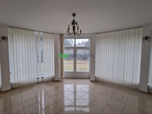 dom wolnostojący, 6 pokoi Warszawa Wawer. Zdjęcie 3