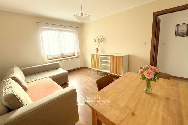 Mieszkanie 3-pokojowe Gniezno, ul. Alfreda Bema. Zdjęcie 1