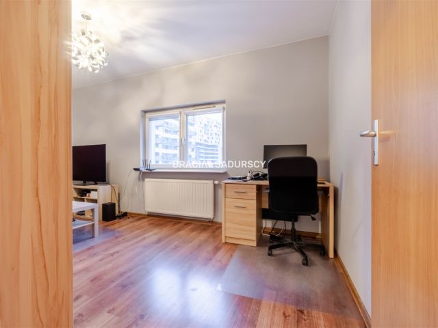 Mieszkanie 4-pokojowe Kraków Bronowice, ul. Stańczyka. Zdjęcie 18