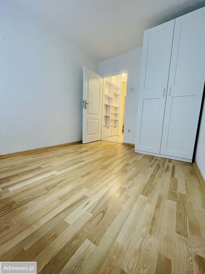 Mieszkanie 3-pokojowe Warszawa Praga, ul. Środkowa. Zdjęcie 6