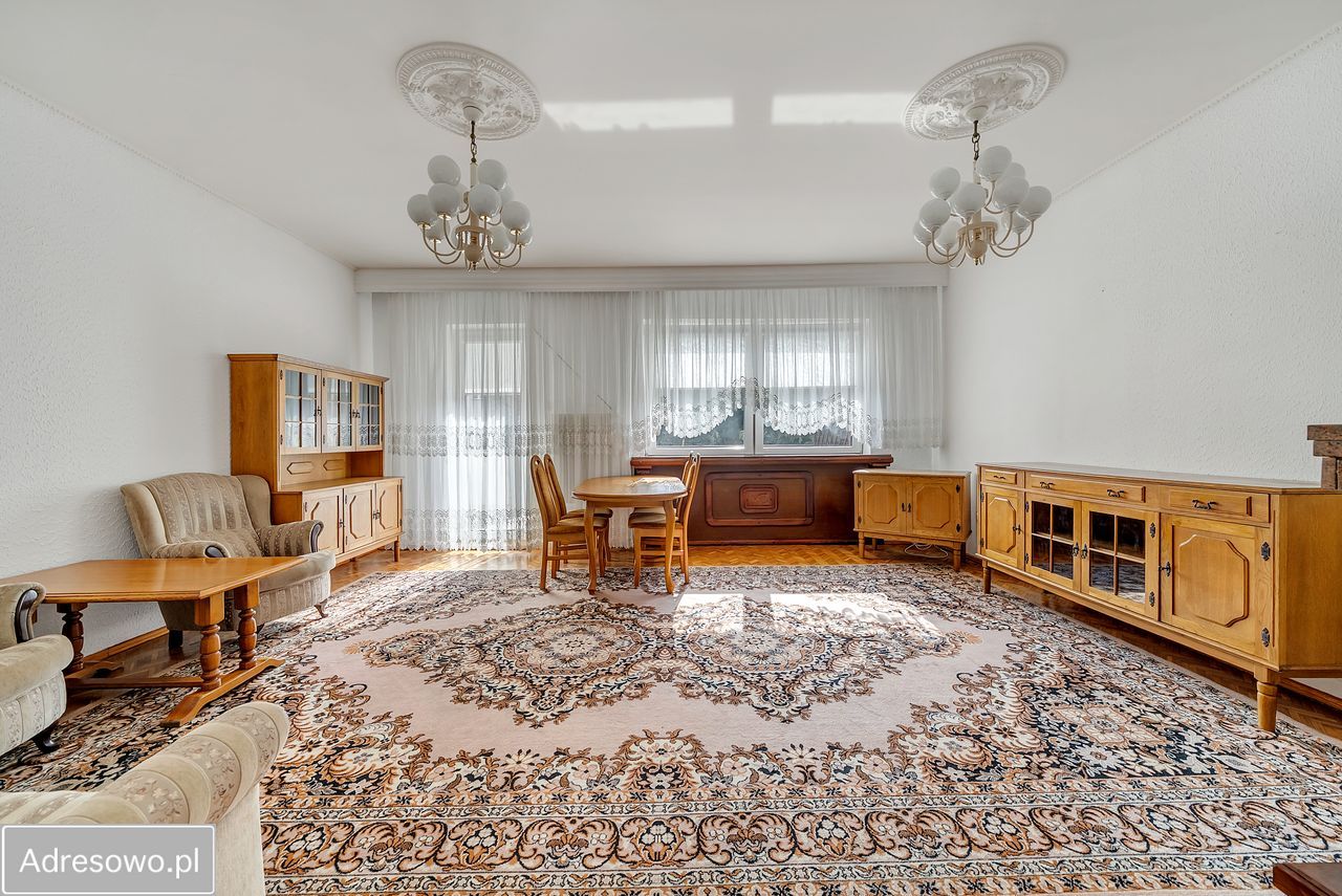 dom szeregowy, 7 pokoi Łódź Górna, ul. Szkolna. Zdjęcie 4