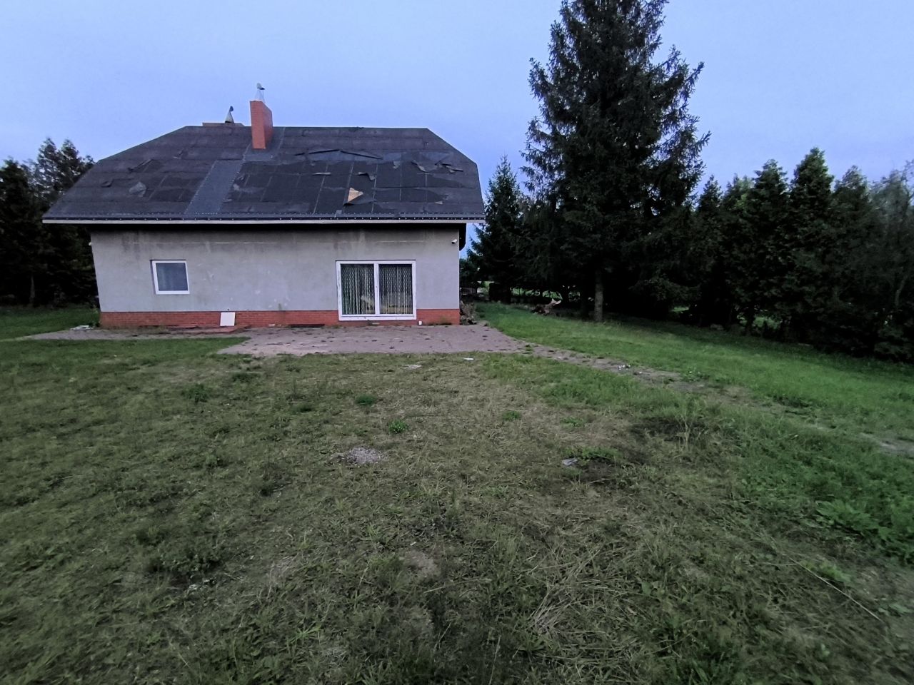 siedlisko, 5 pokoi Tuszyn Tuszyn-Las, ul. ks. Piotra Ściegiennego. Zdjęcie 3