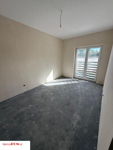 dom szeregowy, 4 pokoje Błonie. Zdjęcie 2