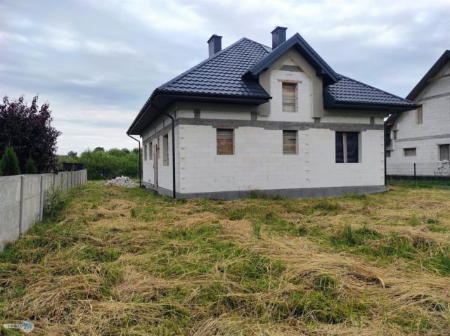 dom wolnostojący, 6 pokoi Chmielnik. Zdjęcie 4