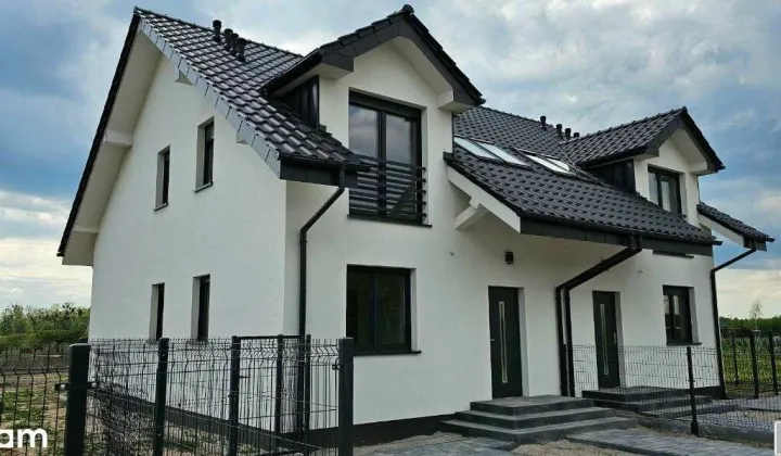 bliźniak, 5 pokoi Konarskie, ul. Osiedle na Skale