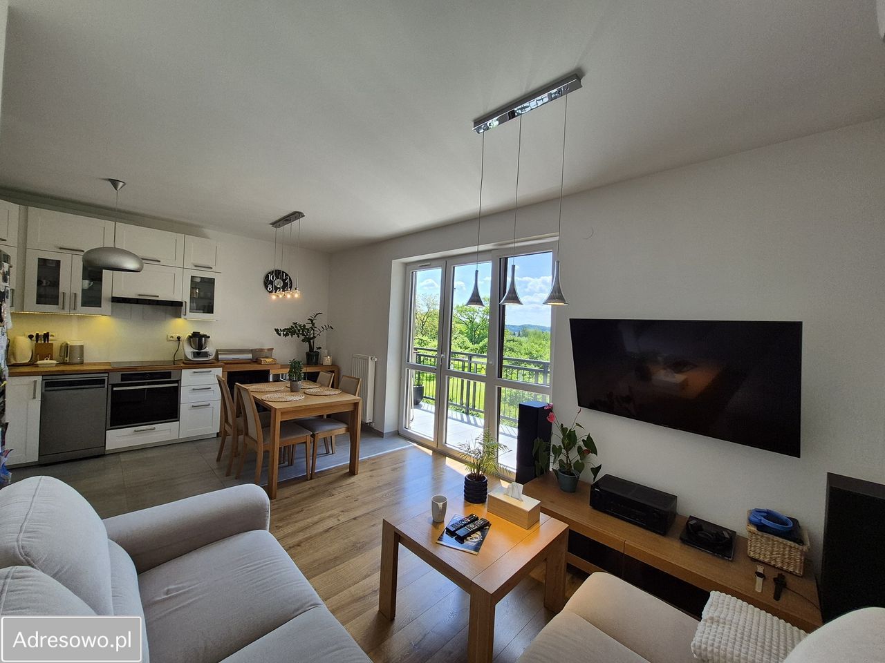 Mieszkanie 3-pokojowe Jasień, ul. Nowy Świat