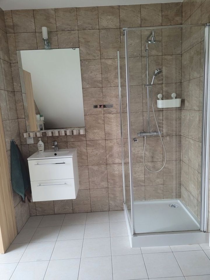 dom wolnostojący, 4 pokoje Budziszewice. Zdjęcie 2