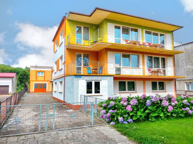 dom wolnostojący, 13 pokoi Ustronie Morskie, ul. Klonowa. Zdjęcie 1