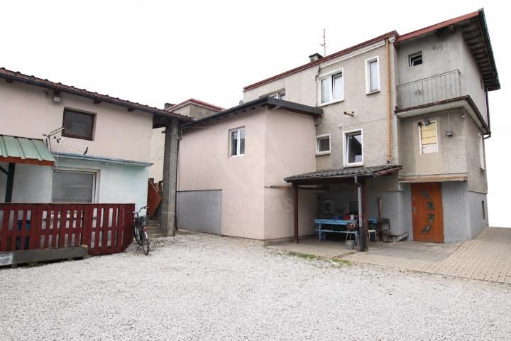 dom wolnostojący, 10 pokoi Wilczyce, ul. Borowa. Zdjęcie 2