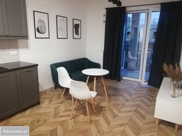 Mieszkanie 2-pokojowe Warszawa Ursus, ul. Posag 7 Panien. Zdjęcie 1