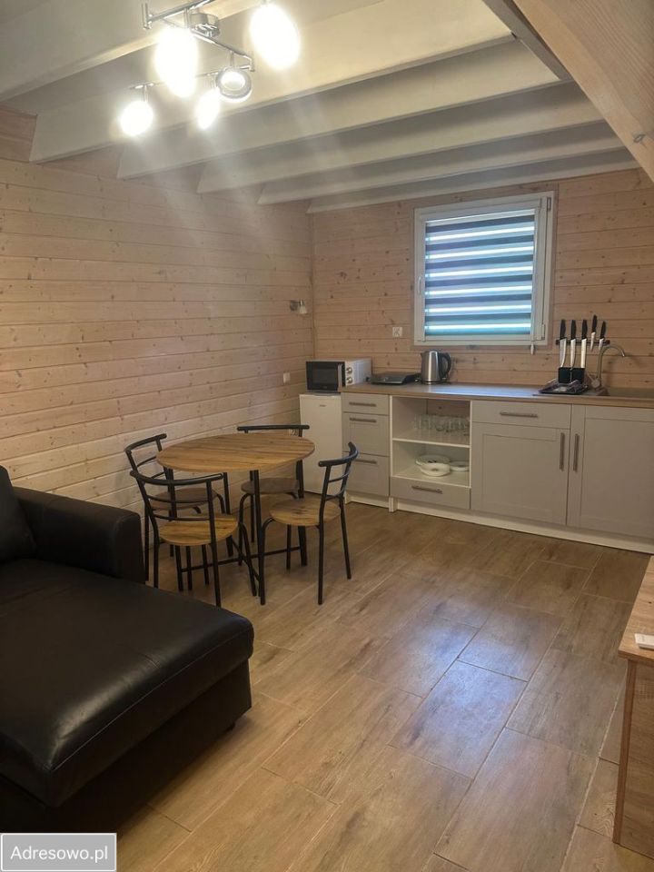 dom wolnostojący, 3 pokoje Pokrzywna. Zdjęcie 8
