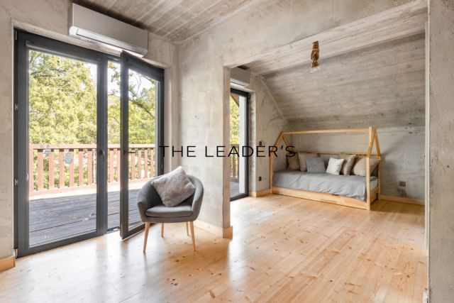 dom wolnostojący, 6 pokoi Zalesie Górne. Zdjęcie 13