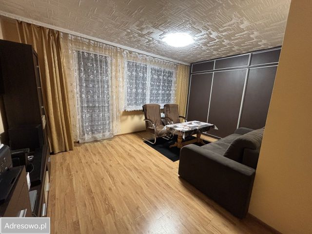 Mieszkanie 3-pokojowe Wałbrzych Podzamcze, ul. Forteczna. Zdjęcie 1