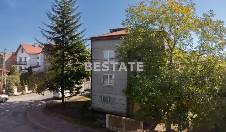 dom wolnostojący, 4 pokoje Tarnów, ul. Franciszka Kleeberga