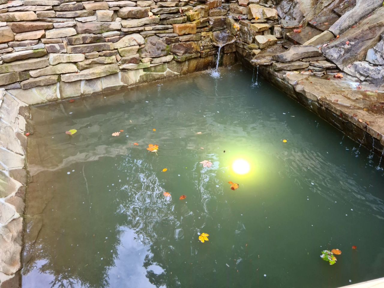 dom wolnostojący, 3 pokoje Królowa Górna. Zdjęcie 7