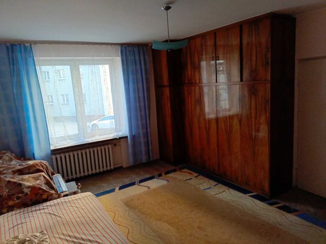Mieszkanie 3-pokojowe Kielce Centrum, ul. Chęcińska. Zdjęcie 1