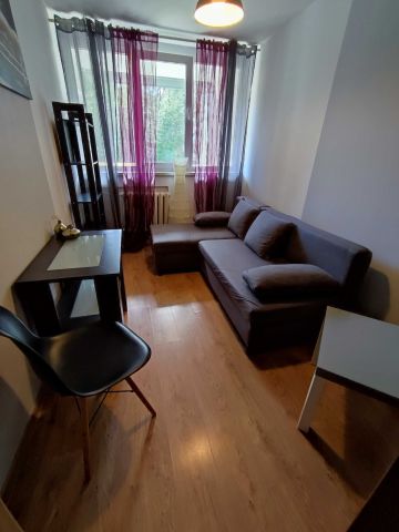 Mieszkanie 4-pokojowe Wrocław Fabryczna, ul. Legnicka. Zdjęcie 1