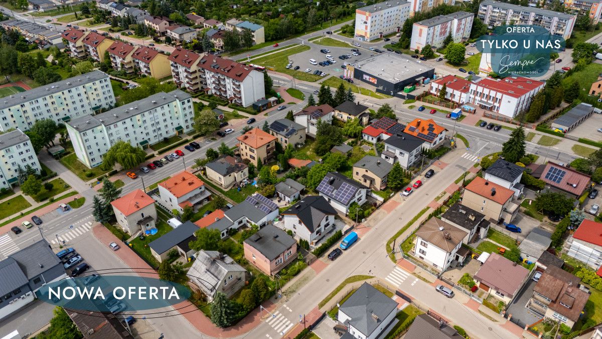 dom wolnostojący, 6 pokoi Brzeziny, ul. Różana. Zdjęcie 26