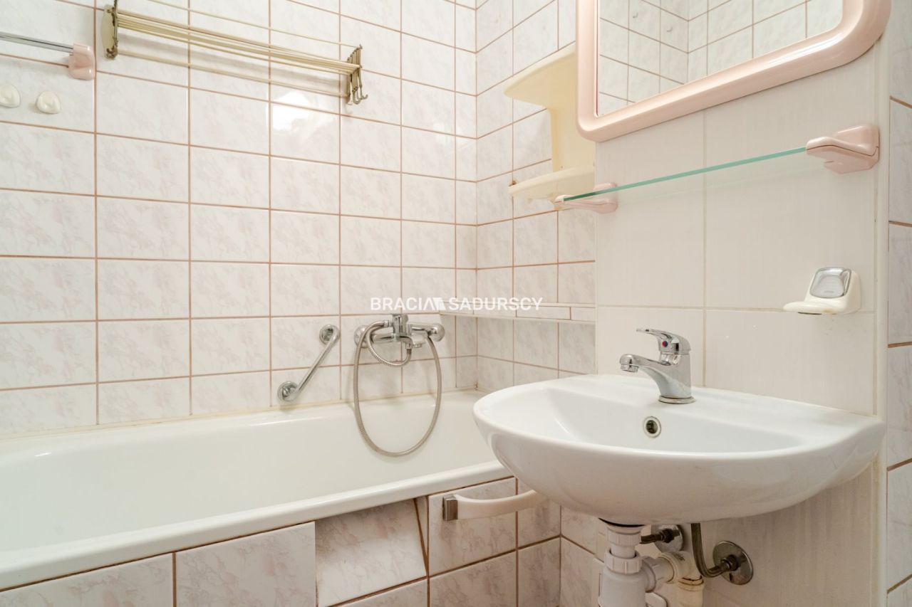 Mieszkanie 3-pokojowe Kraków Dębniki, ul. Komandosów. Zdjęcie 13