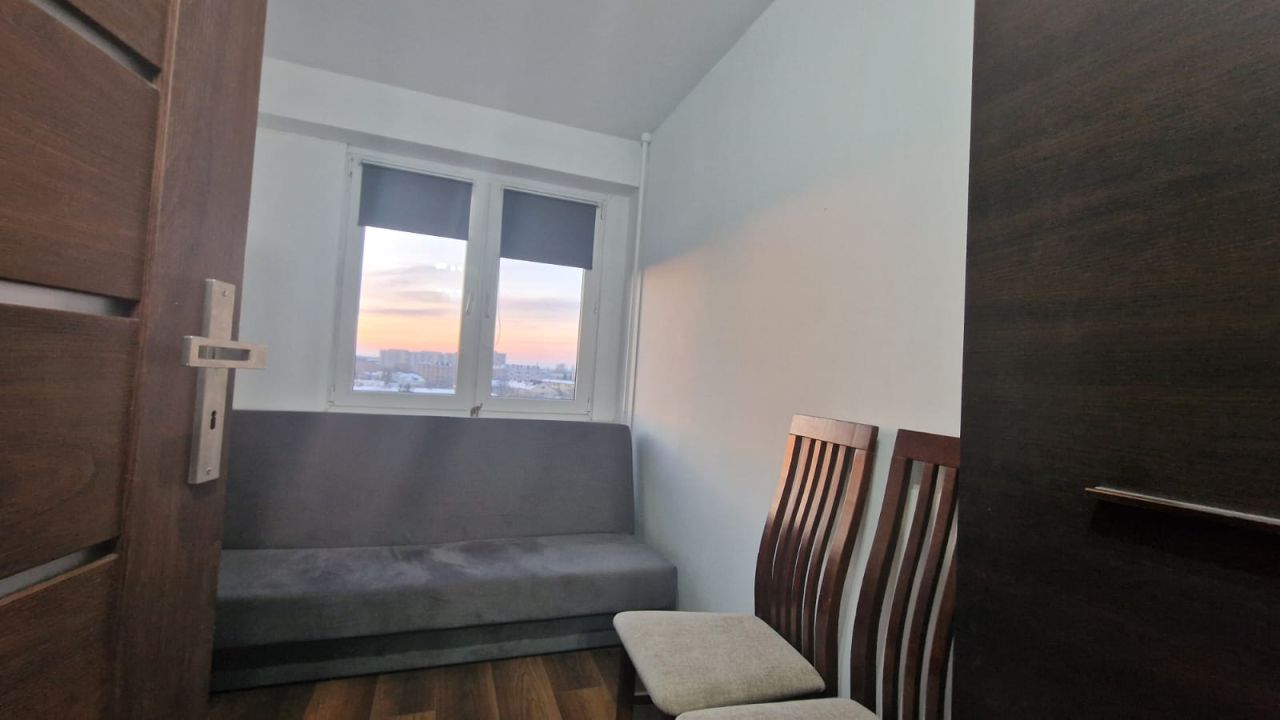 Mieszkanie 4-pokojowe Toruń Mokre, ul. Młodzieżowa. Zdjęcie 5