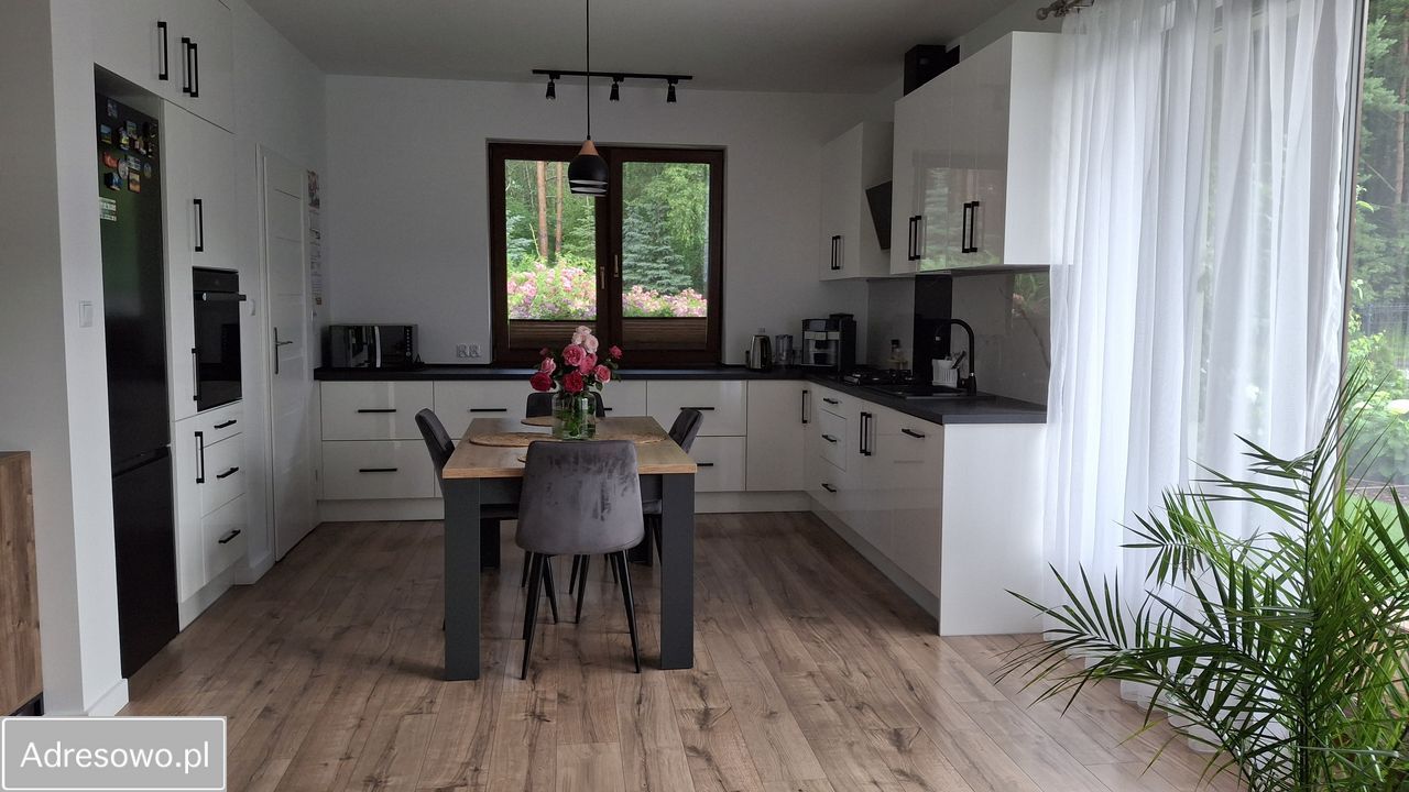 dom wolnostojący, 4 pokoje Wola Kazubowa, ul. Zacisze. Zdjęcie 10