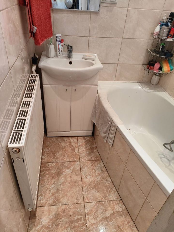 gospodarstwo, 3 pokoje Las. Zdjęcie 3