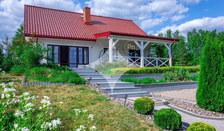 dom wolnostojący, 6 pokoi Ławki