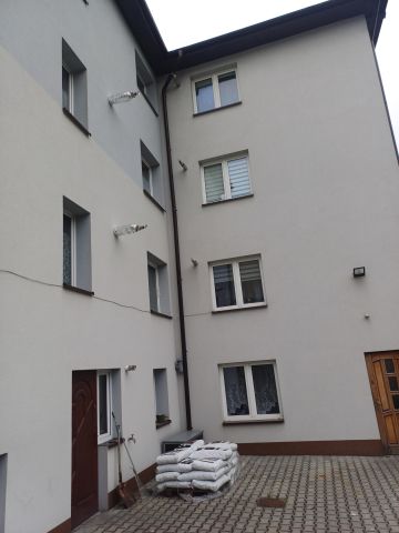 budynek wielorodzinny, 8 pokoi Busko-Zdrój Centrum, ul. Królowej Jadwigi. Zdjęcie 1