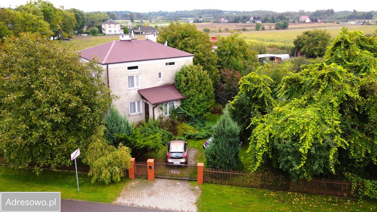 dom wolnostojący, 5 pokoi Celejów