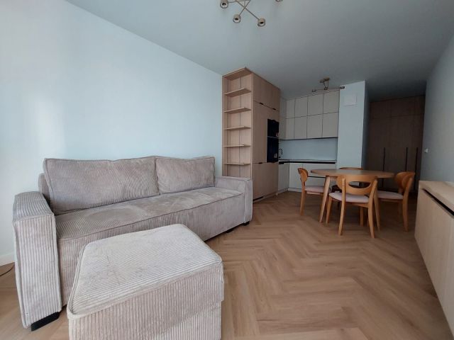 Mieszkanie 3-pokojowe Warszawa Praga-Południe. Zdjęcie 1
